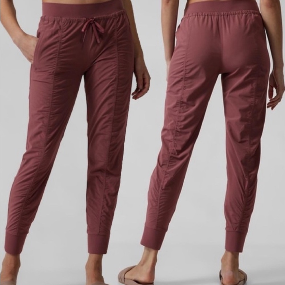 Athleta Attitude II Pant Tawny Rose